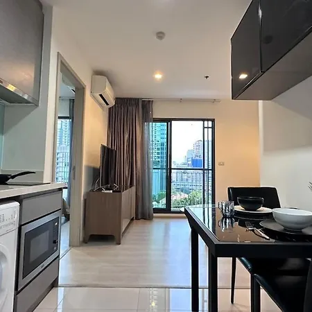 Beautiful Condo, Bts Thonglor, 5Mins By Walking